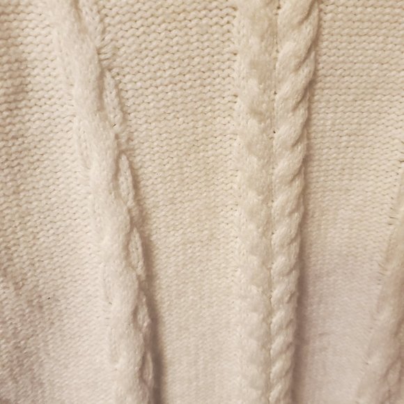 Sweater - Picture 3 of 10